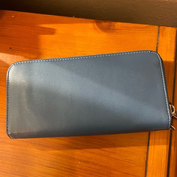 Blue Wallet - Picture 5 of 11
